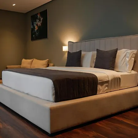 Supreme Hotel&spa Golem (Tirana)