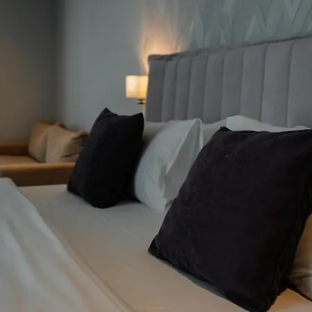 Supreme Hotel&spa Golem (Tirana)