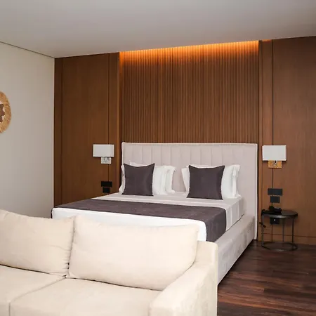 Supreme Hotel Golem (Tirana)