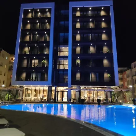 Supreme Hotel