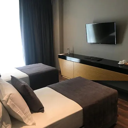Supreme Hotel&spa Golem (Tirana)