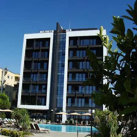 Supreme Hotel