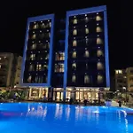 Hotel Supreme