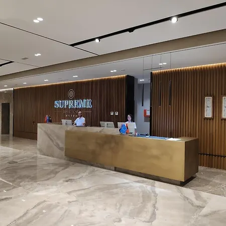 Supreme Otel