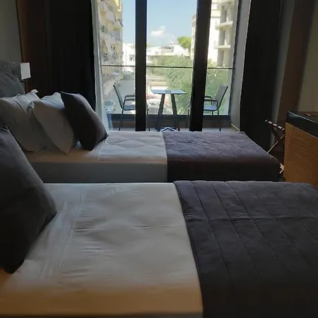 Supreme Hotel Golem (Tirana)