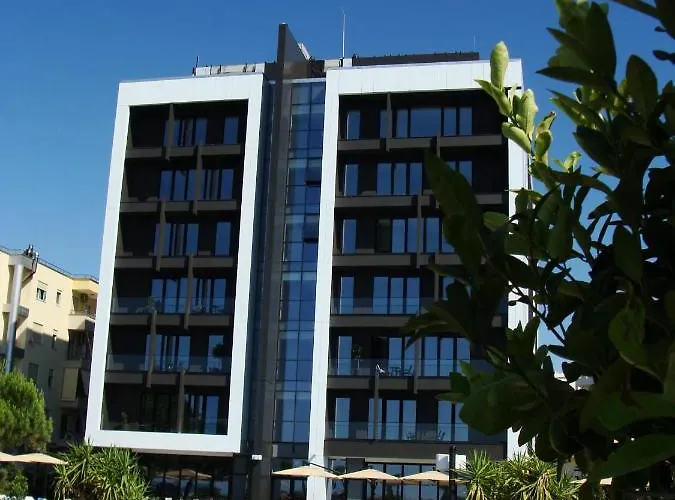 Supreme Hotell